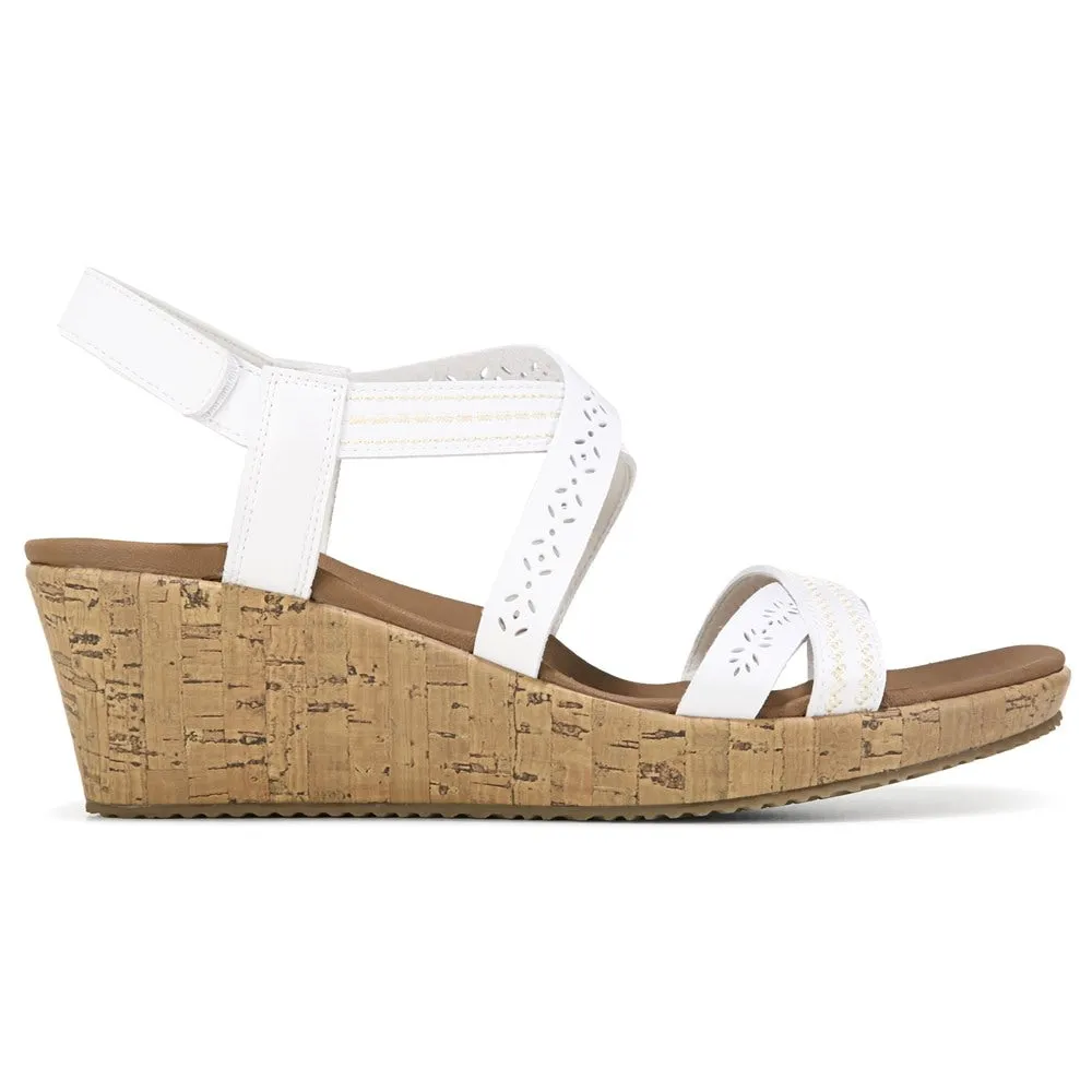 Beverlee Delicate Glow Skechers Women's Wedge Sandals, White