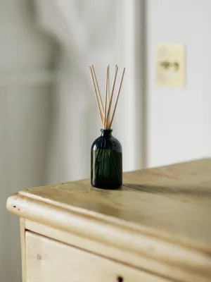 Lavender & Linden reed diffuser