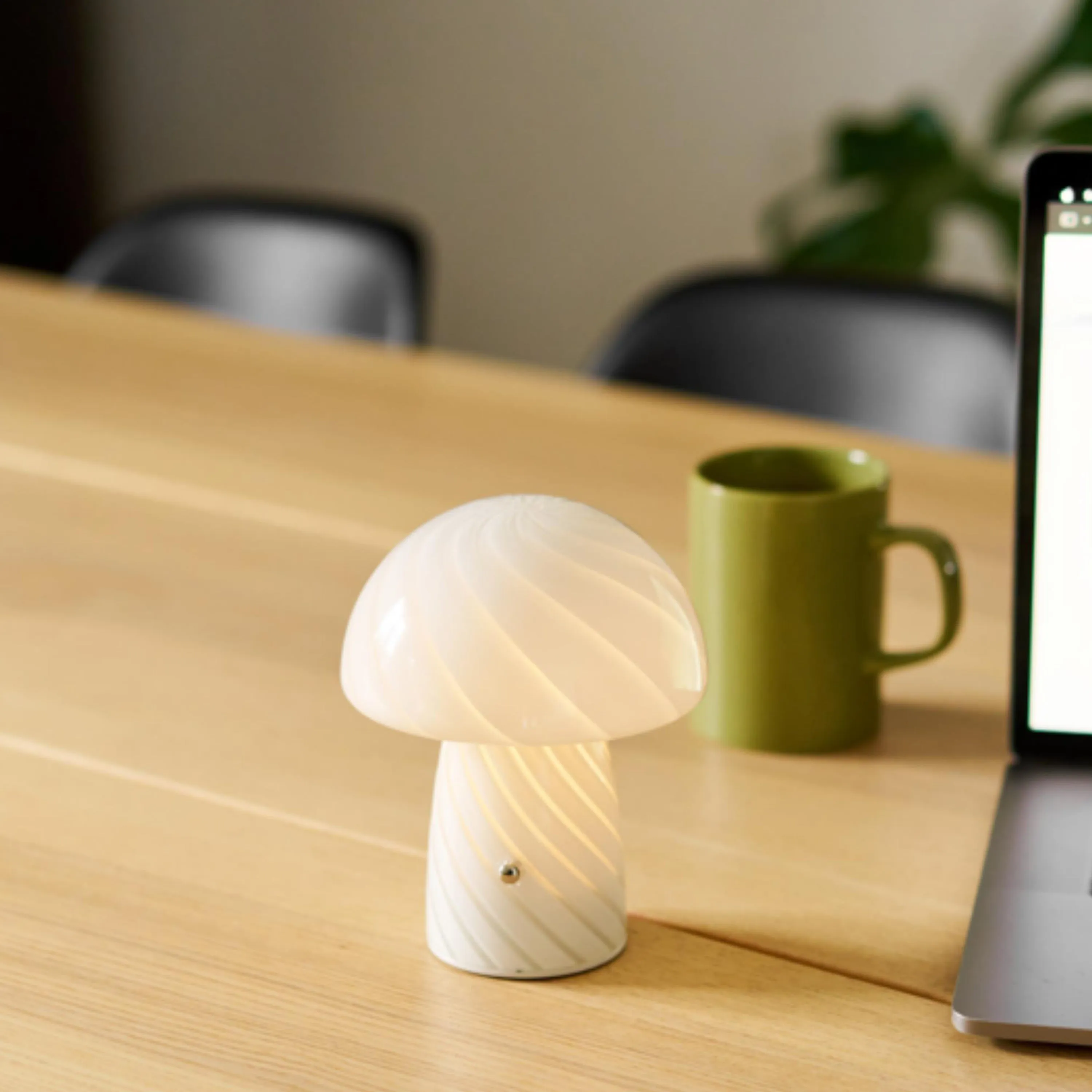 Mini Mushroom Portable Lamp