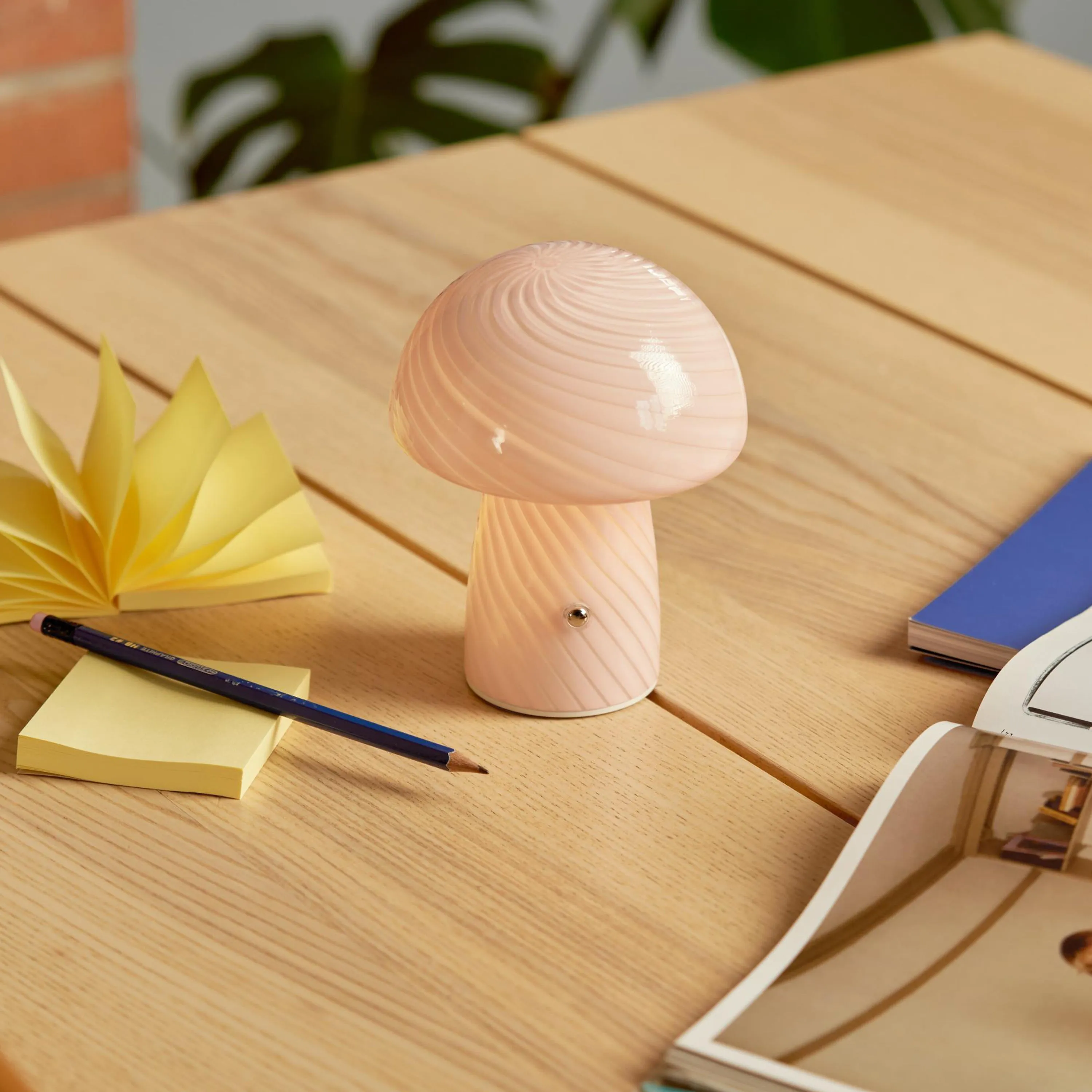 Mini Mushroom Portable Lamp