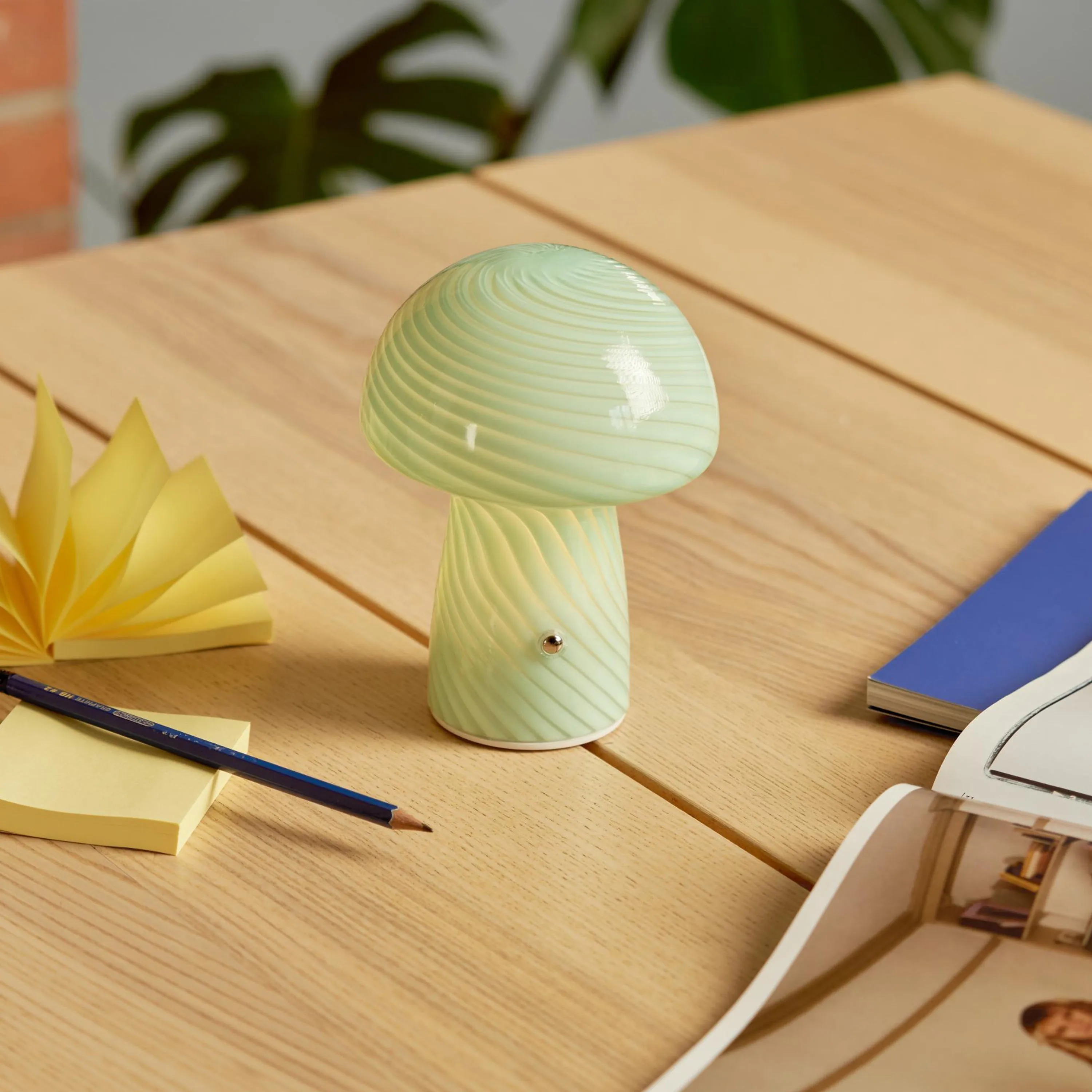 Mini Mushroom Portable Lamp