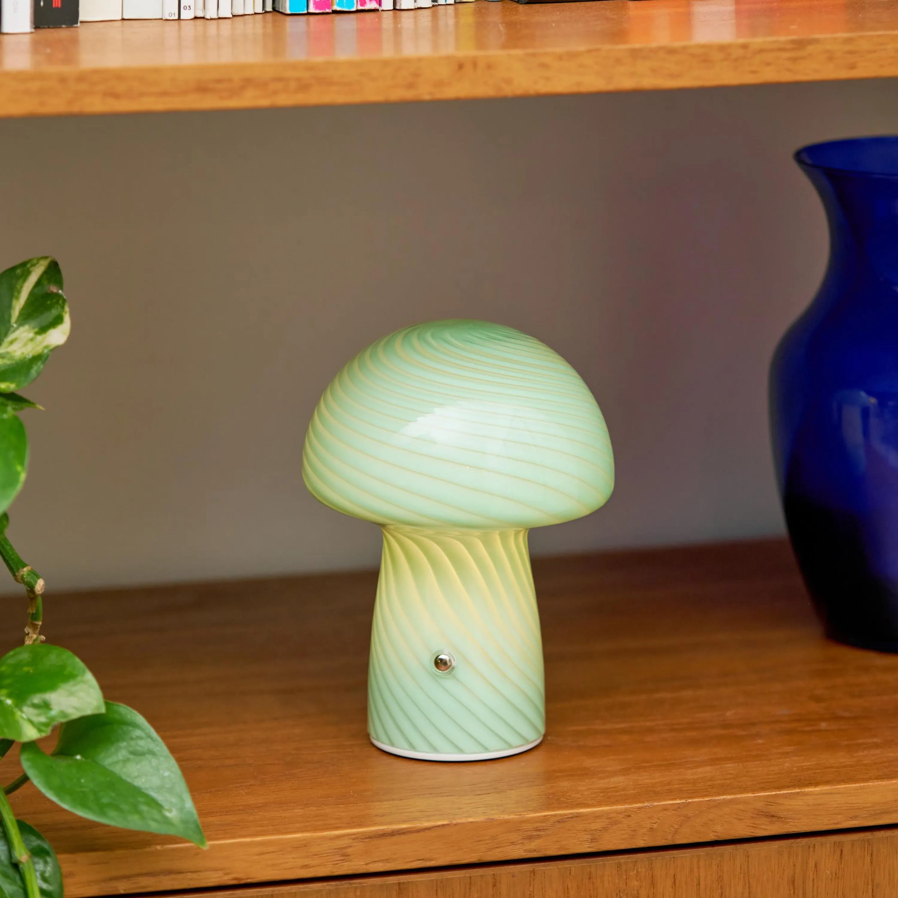 Mini Mushroom Portable Lamp