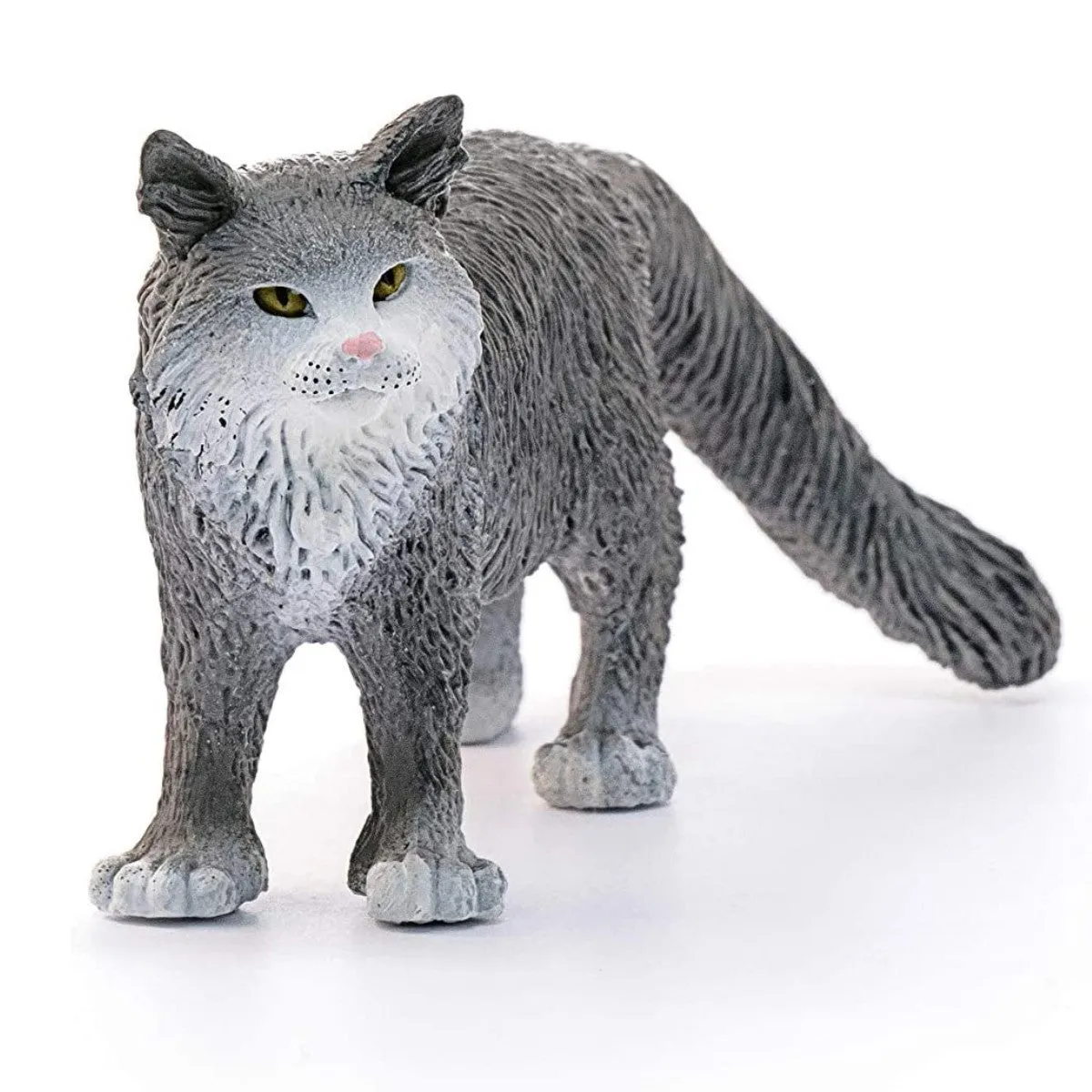 Schleich Farm World Maine Coon Cat Figure