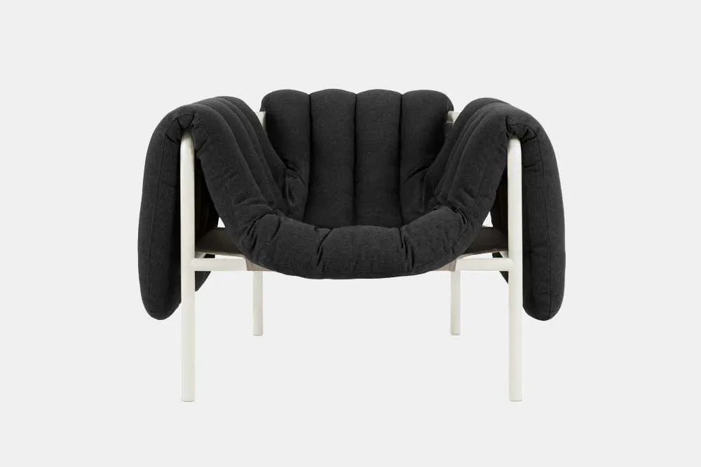 THE PUFFY LOUNGE CHAIR