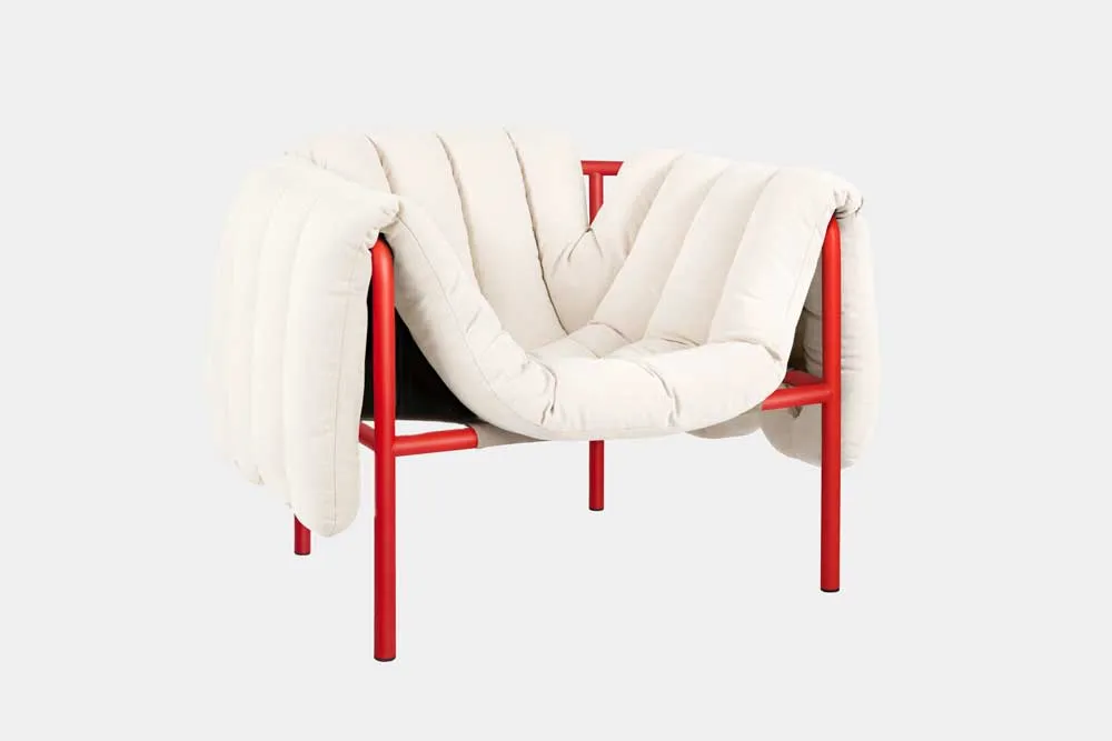 THE PUFFY LOUNGE CHAIR