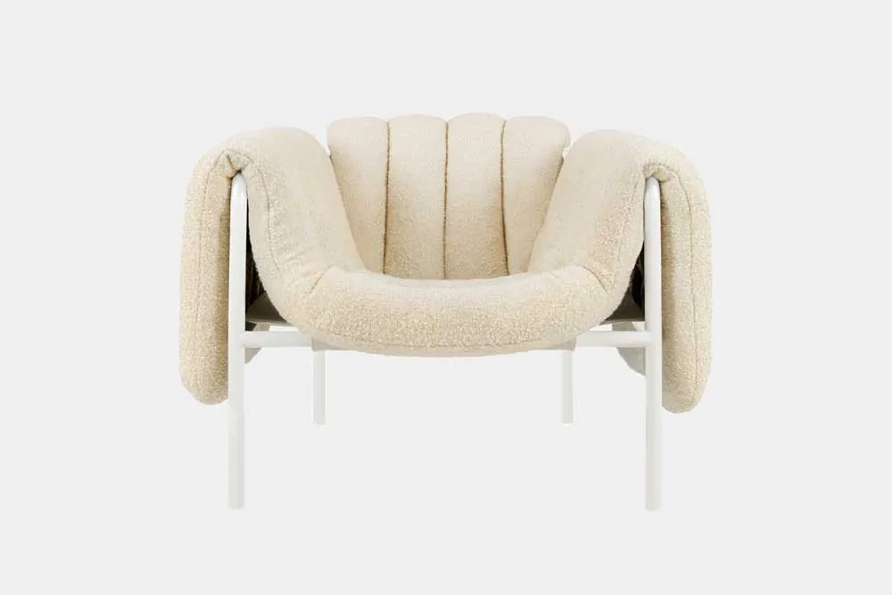 THE PUFFY LOUNGE CHAIR