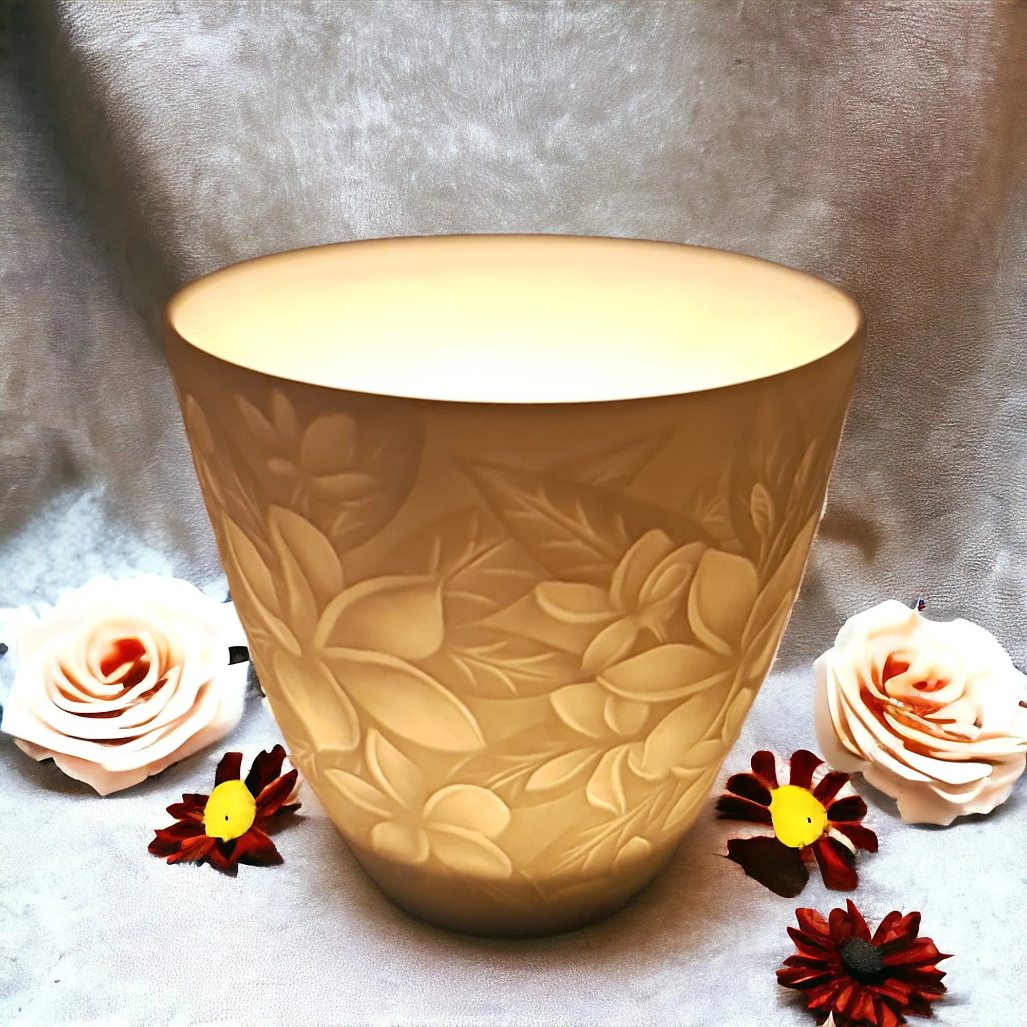 White Porcelain Tealight / Votive Holder - Frangipane Design